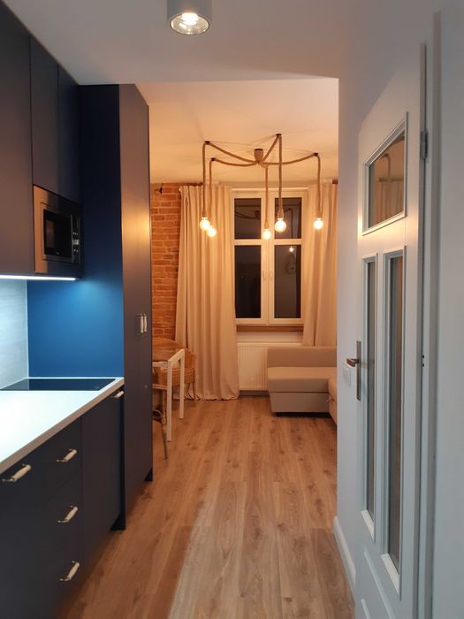 Kawalerka, Łódź centrum, Tuwima 49, przy dworcu Łódź Fabryczna.