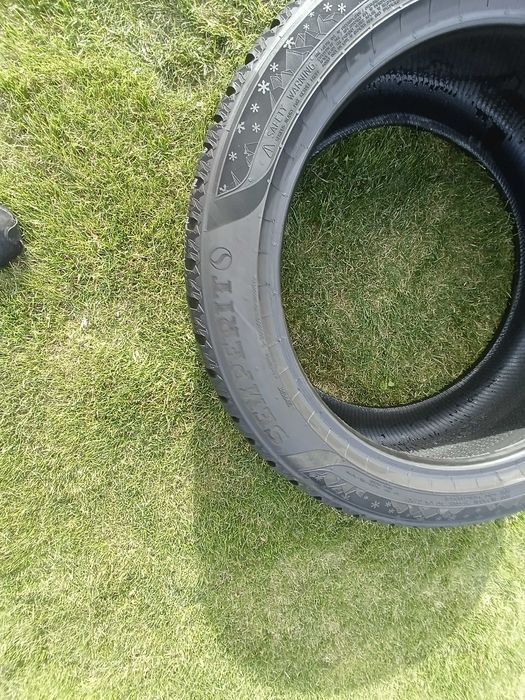 opona 245/45/20 Semperit Speed-Grip 5 1 sztuka 7,5mm 2023