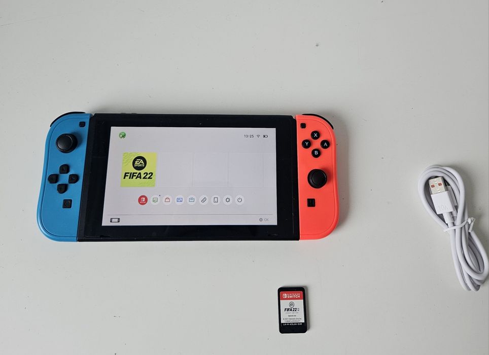 Konsola Nintendo Switch v2 +Fifa 22