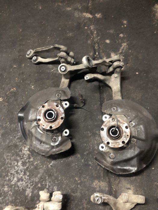 Цапфа, поворотний кула Ауді , цапфа Audi  а6 с5,с6, а4 б6,б7