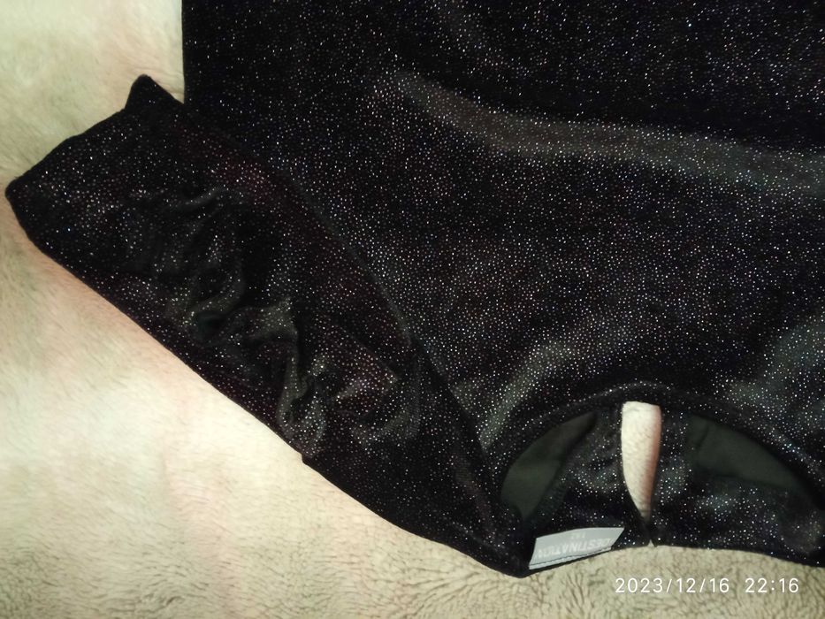 Sukienka wizytowa, czarna, krótka, brokatowa, rozmiar 152