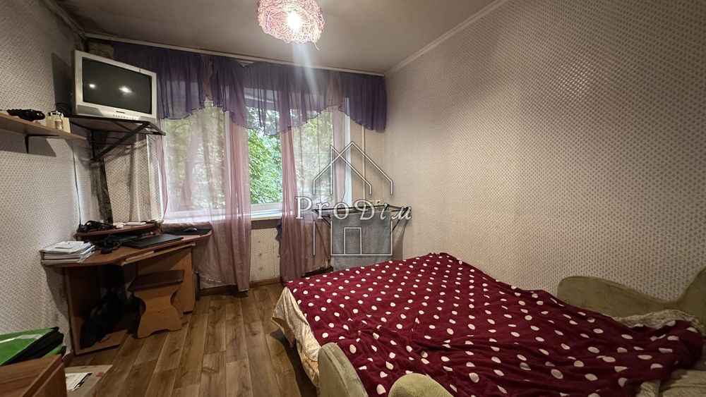 Продаж кімнати 18 м2 в гуртожитку Івана Гонти 9 Без %%