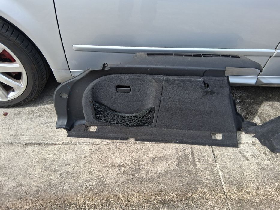 Forras da mala Audi A4 ano 2004