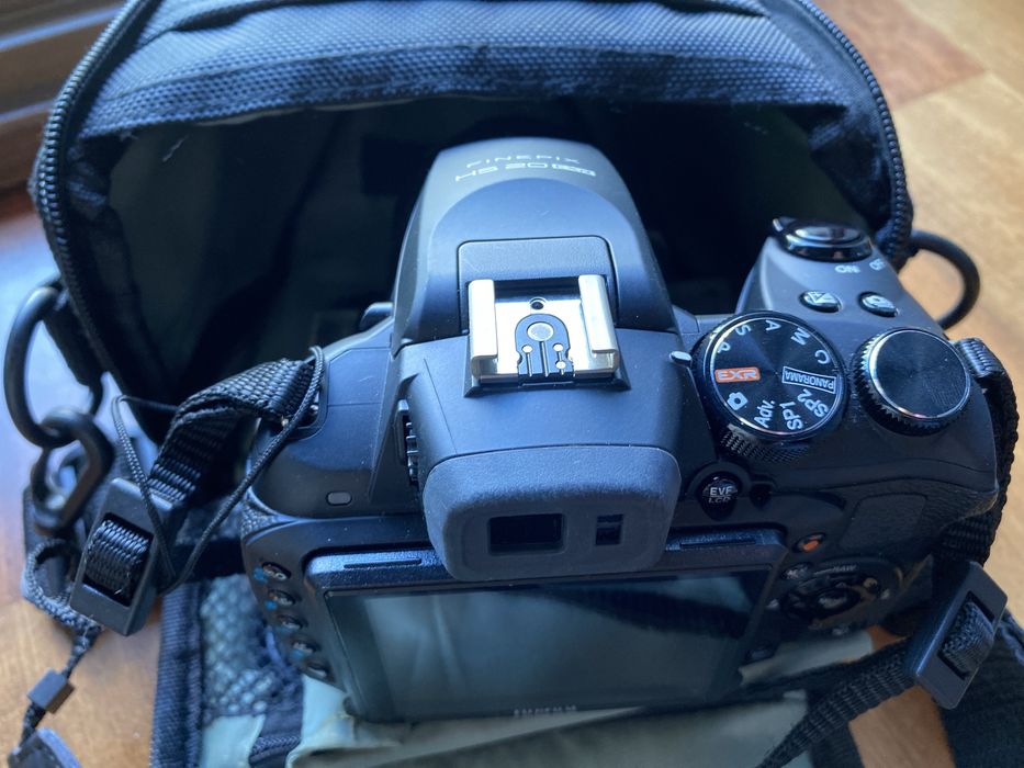Fujifilm FinePix HS20 EXR