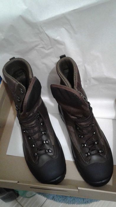 Buty GREGOR wojskowe letnie brązoweWP MON roz. 42 .