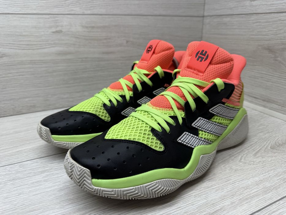 Кросівки Adidas оригінал  nike