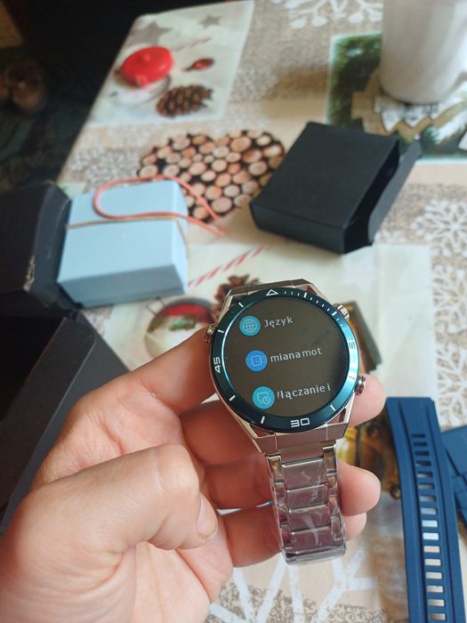 Sprzedam Nowy meski zegarek smartwatch