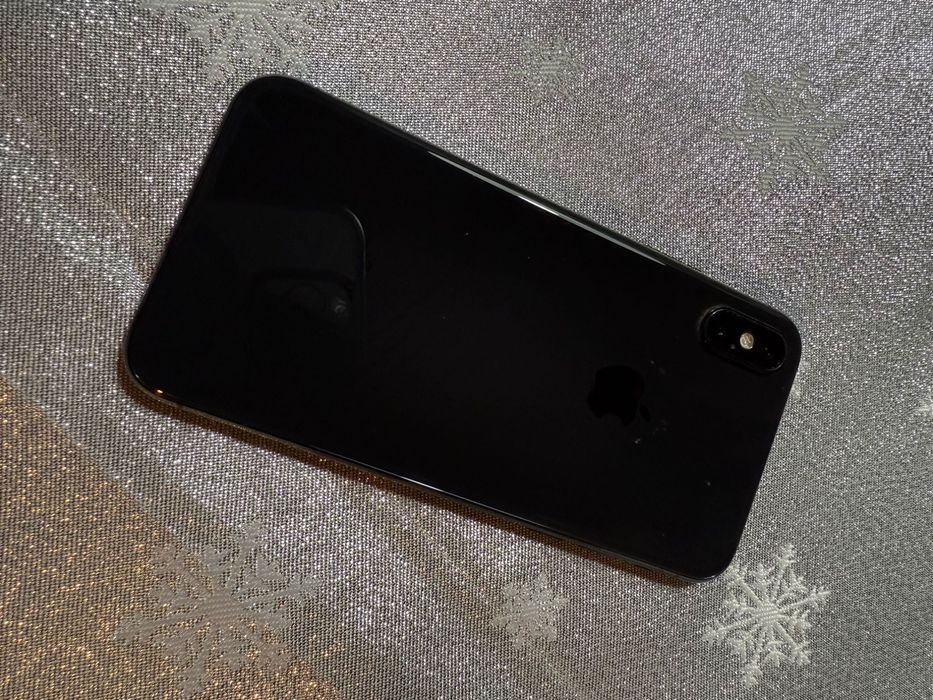 iPhone XS 64GB gray space