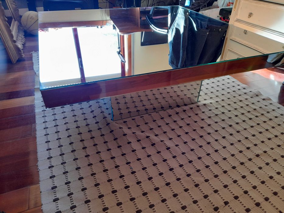 Vende-se mesa Espelhada