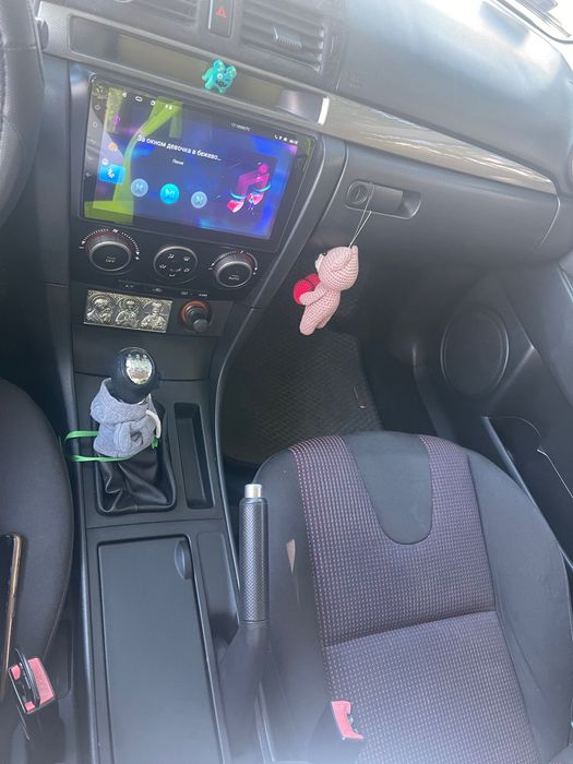 Продам автомобиль Mazda 3