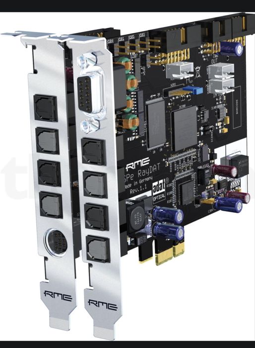 Звукова карата, аудіоінтерфейс RME HDSPe RayDAT