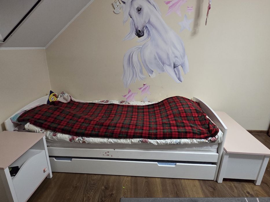 Meble dla dziewczynki