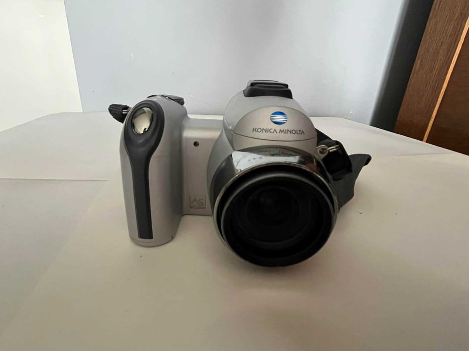 Aparat Konica Minolta Dimage Z3