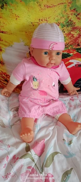 Śliczna lalka bobas interaktywna 50 cm.