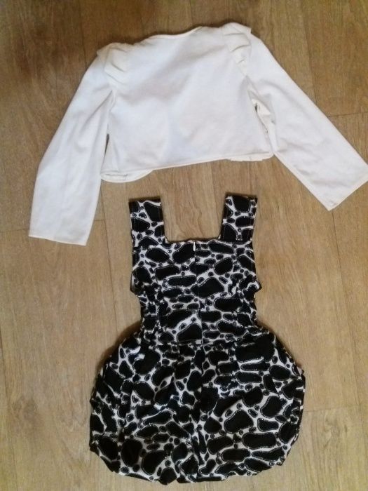 нарядный костюм , 4-5 лет, рост 104