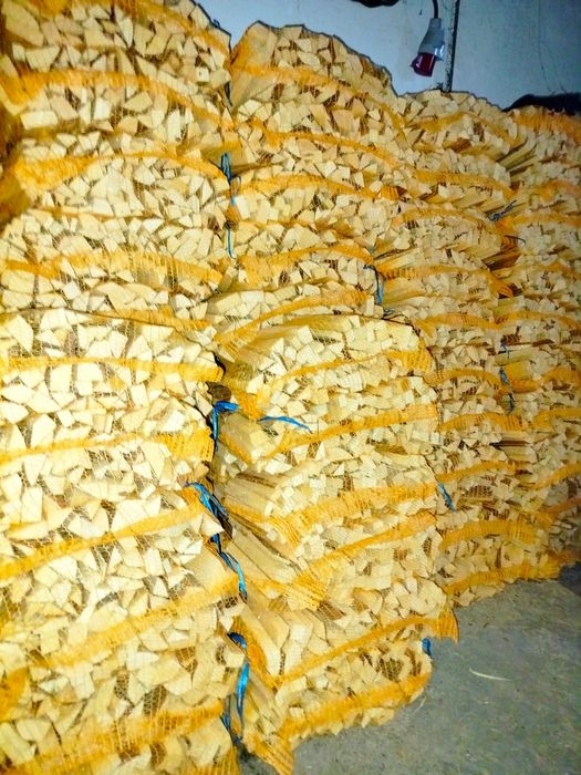 Drzewo suche na rozpałkę