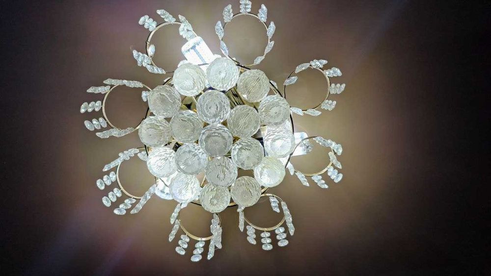 Люстри кришталеві 2 шт.