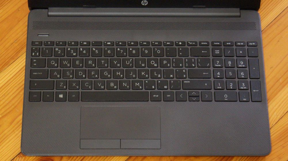 Ноутбук HP IPS 15.6"/Ryzen 3 3250u/16Gb DDR4/256GB SSD