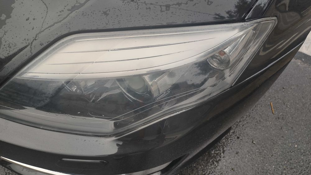 Renault Laguna 3. 2012 Rok Przód Czarny NV 676