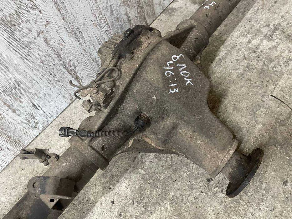 Задній міст задний мост з блокуванням 46/13 Нісан Nissan Navara D40