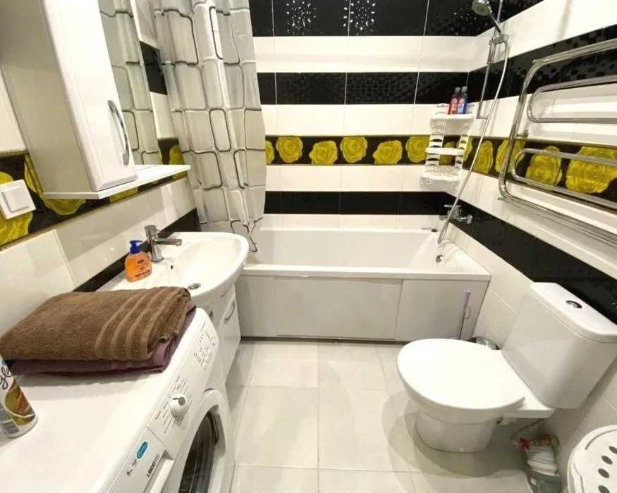 ApartPoltava  Однокімнатна квартира в ЦЕНТРІ міста поряд КОРПУСНИЙ сад