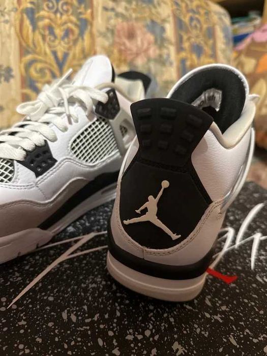 Nowy z metką Jordan 4 retro military black R.46