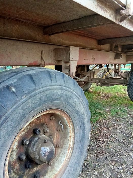 Тракторний прицеп птс