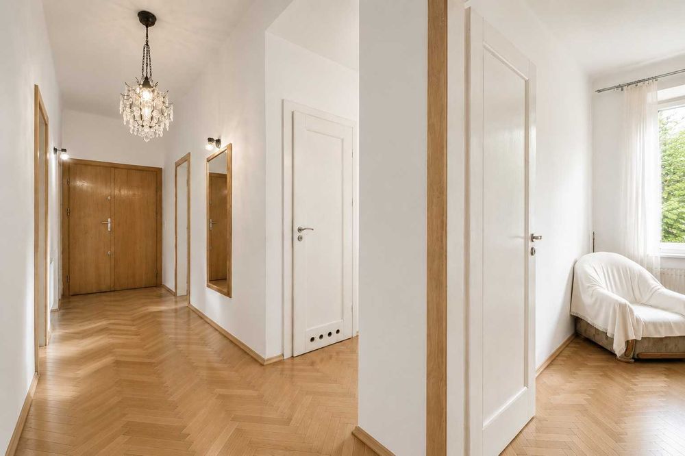 Wyjątkowe 122,72 m² w klimatycznej kamienicy  4 pokoje | 3 balkony | Os. Stary Sosnowiec