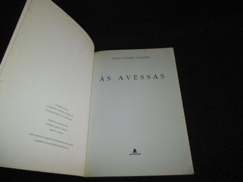 Livro Às Avessas Vasco Pulido Valente
