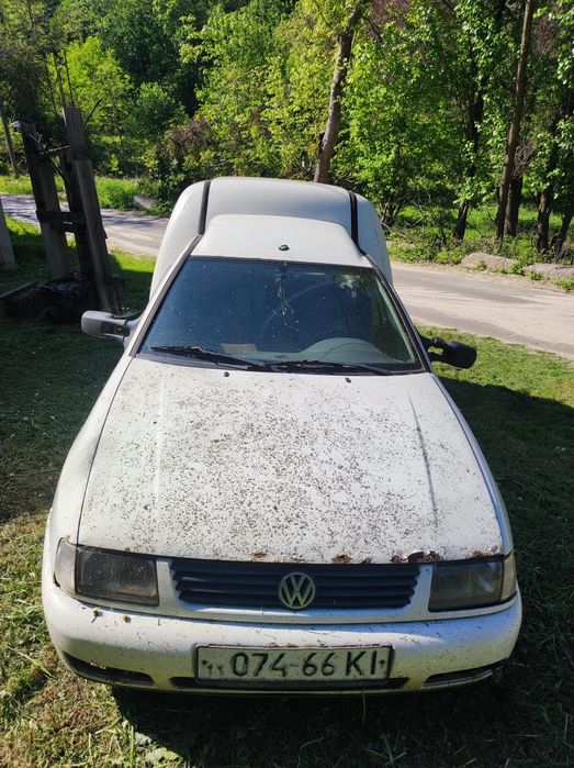 Volkswagen Caddy 2003 р. — газ/бензин, грузопасажир