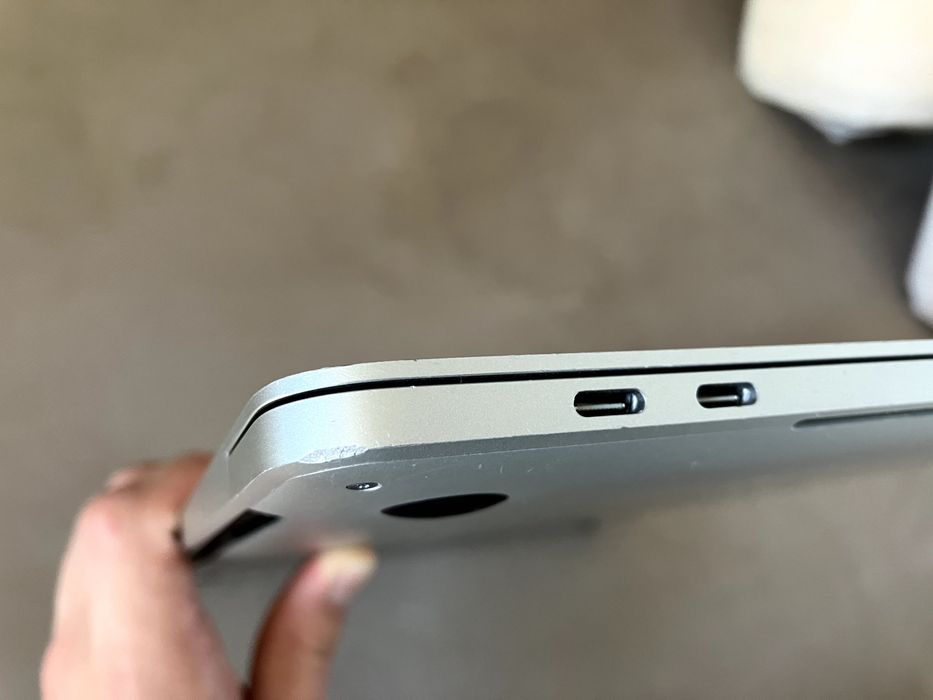 Macbook Pro 2019 I9 32/512