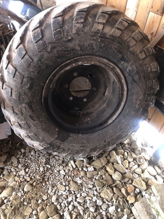 Колеса газ 66…….     На прицеп