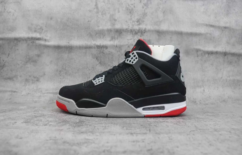JORDAN 4 (variedade de modelos)