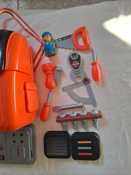Conjunto de Ferramentas Criança com Caixa