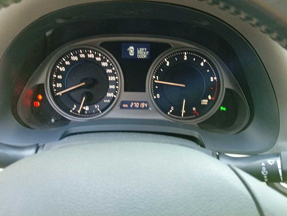 Lexus 220d  Bom estado geral / Revisão ok