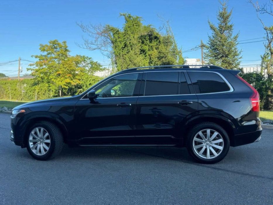 Volvo XC90 T6 Momentum      2016