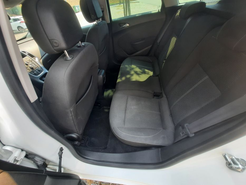 Opel Astra 1.6 CDTI 2014