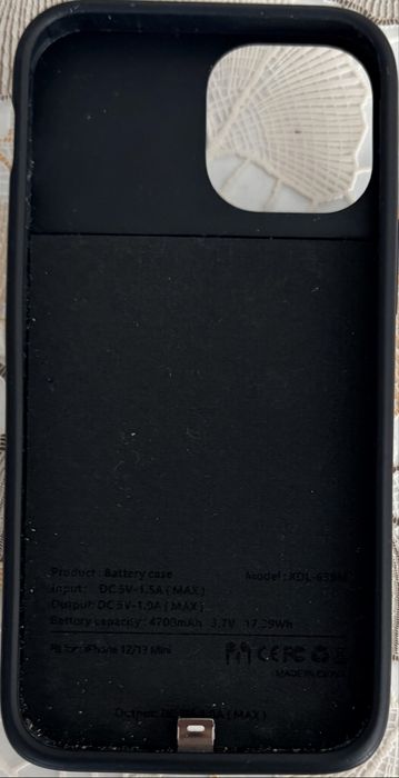 Power Bank Etui Tech-Protec z Baterią 4700mAH do Iphone’a 12 Mini/13 Mini