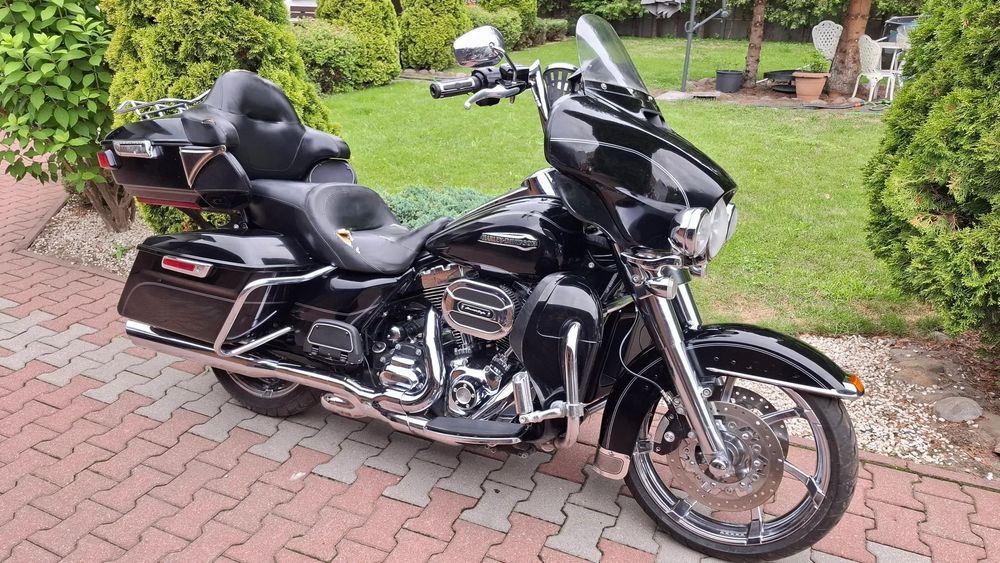 Harley-Davidson Touring Electra Glide Harley-Davidson FLHTCIU Electra Glide 2014r. ABS