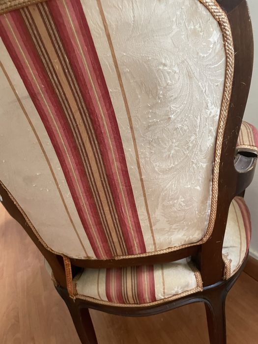 Cadeirão estilo Luis XV