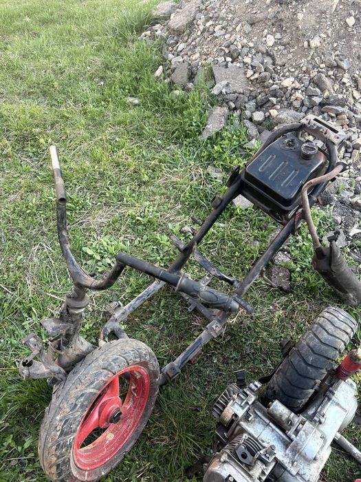 Продам Мотор та раму на Вайпер( Viper )80сс