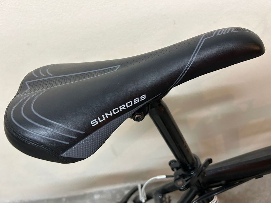 Bicicleta preta nova