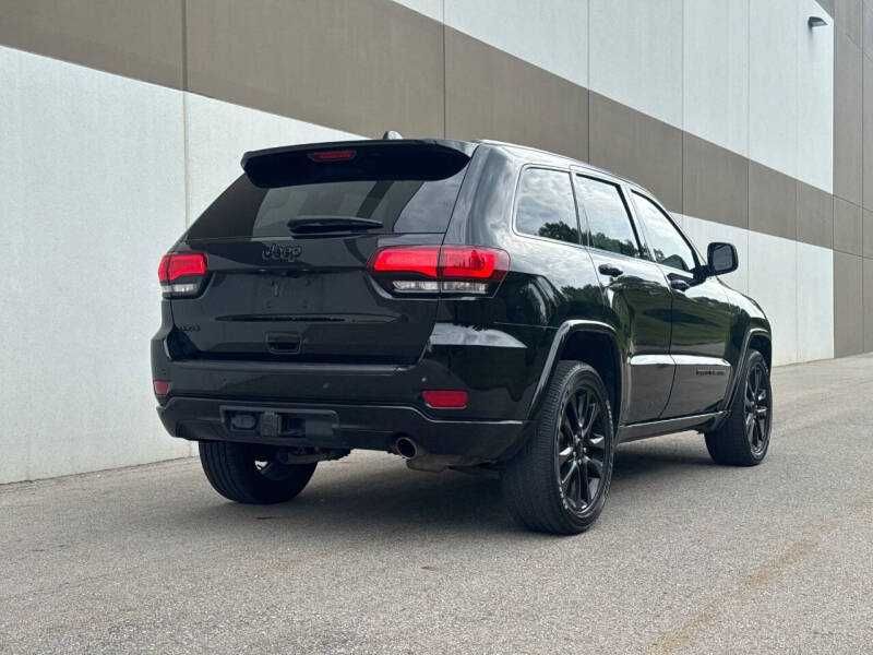 2020 Jeep Grand Cherokee Altitude
