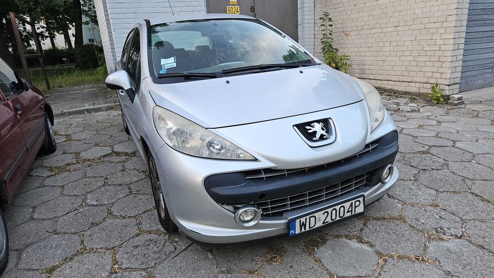 Peugeot 207