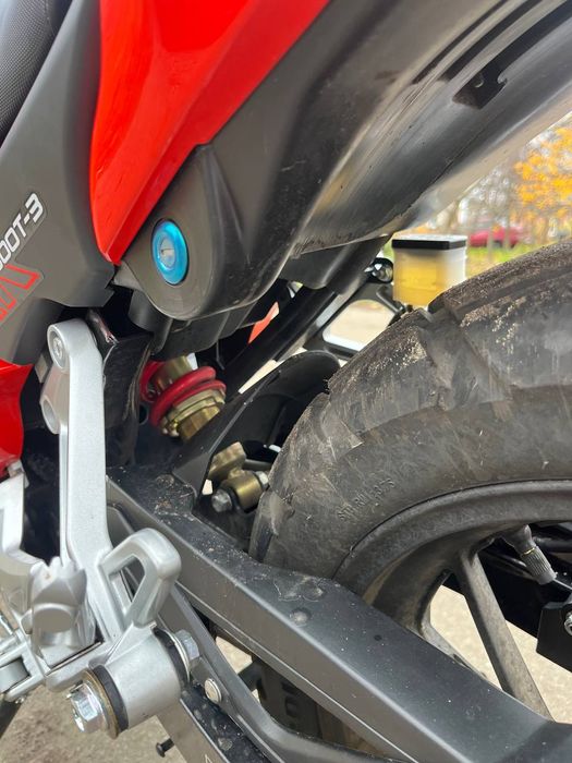 Продам spark 300 на гарантии