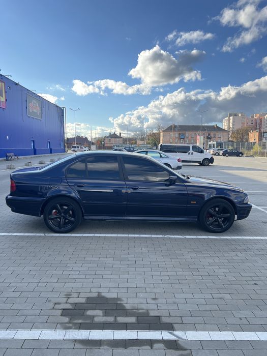Продам авто BMW e39