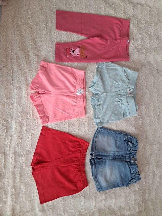 Paczka 2 ubranek 98-104 sukienki, krótkie spodenki marki H&M, Reserved