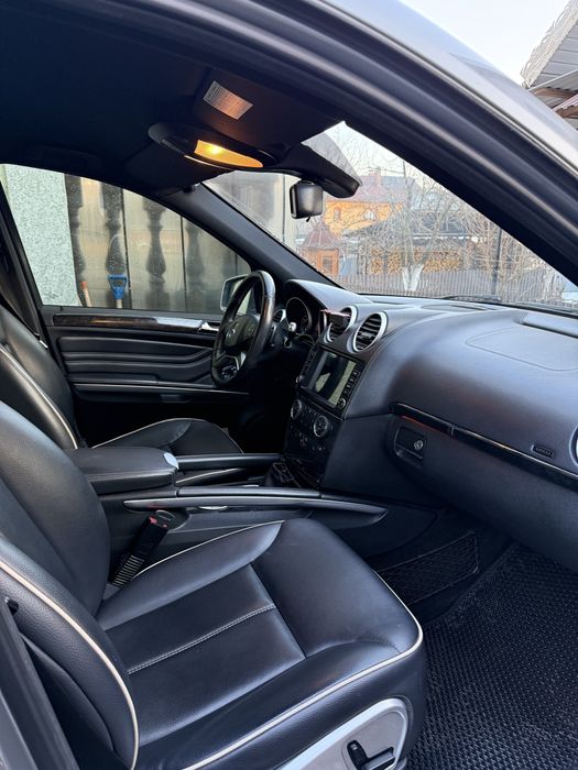 Продається мерседес ML 300