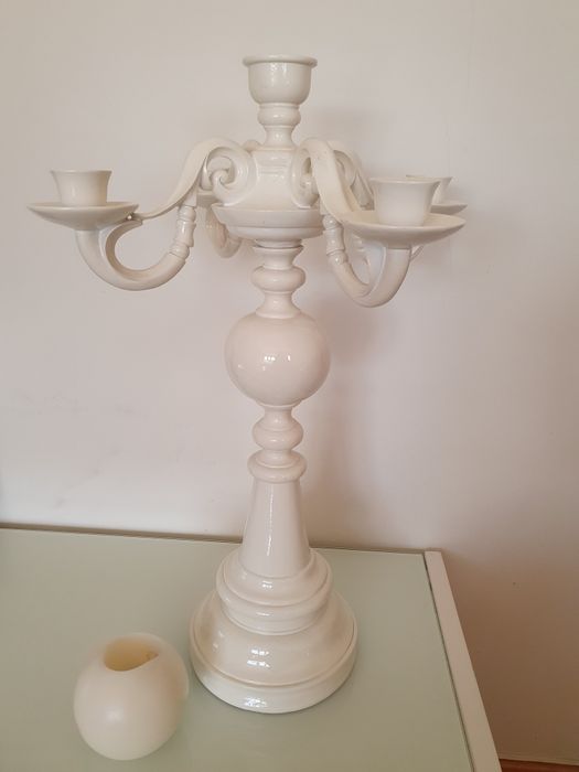 Castiçal de madeira