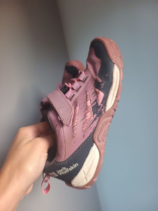 кросівки jack wolfskin 33